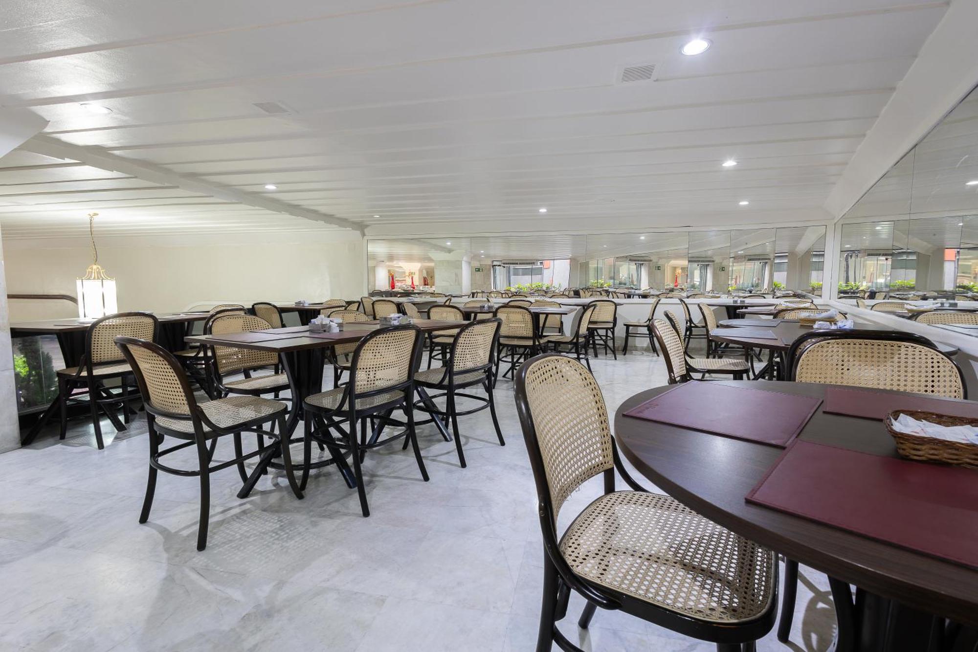 Hotel Euro Suite Sao Paulo By Nacional Inn - A 600 Metros Da Rua 25 De Marco מראה חיצוני תמונה