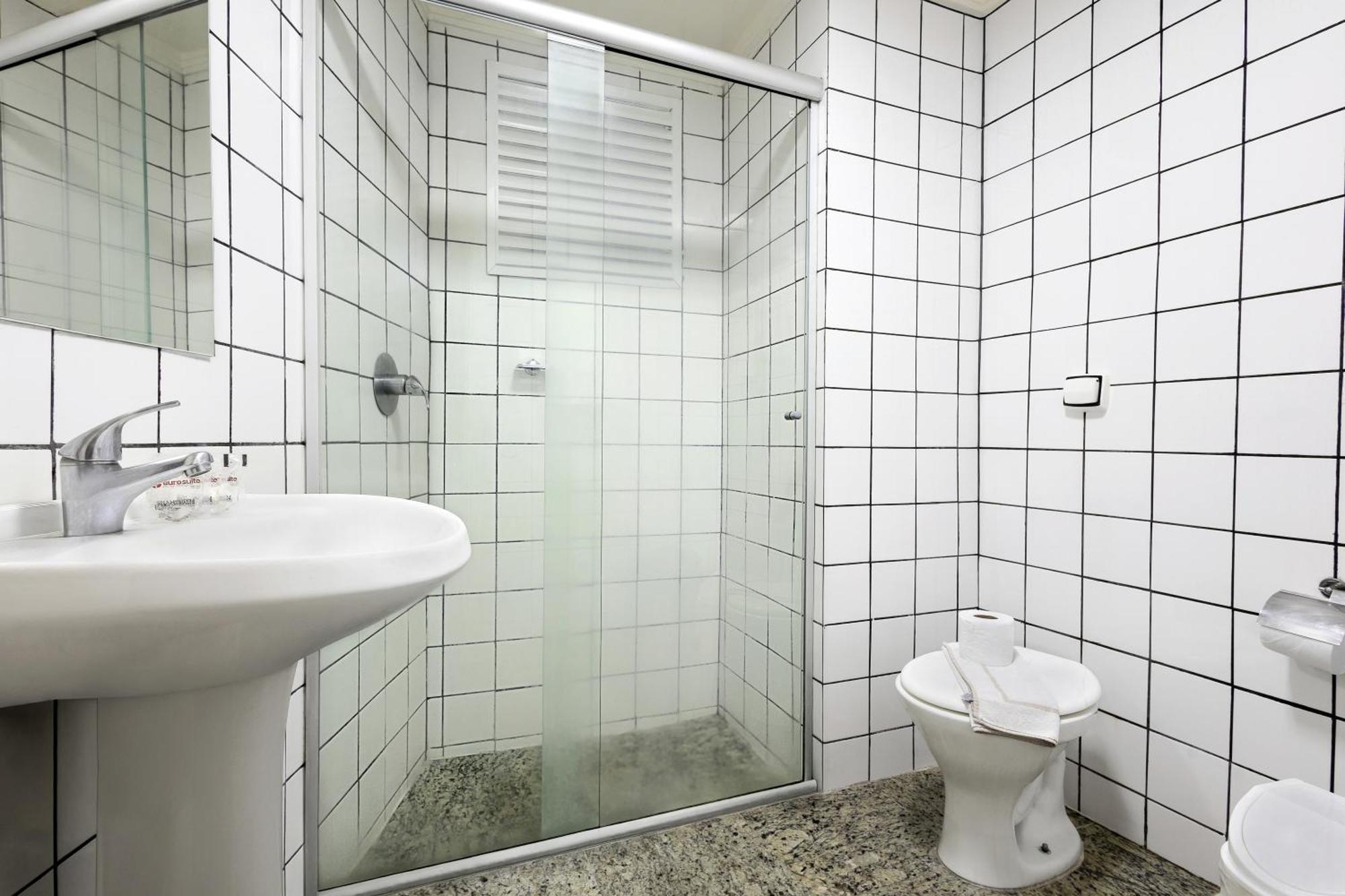 Hotel Euro Suite Sao Paulo By Nacional Inn - A 600 Metros Da Rua 25 De Marco מראה חיצוני תמונה