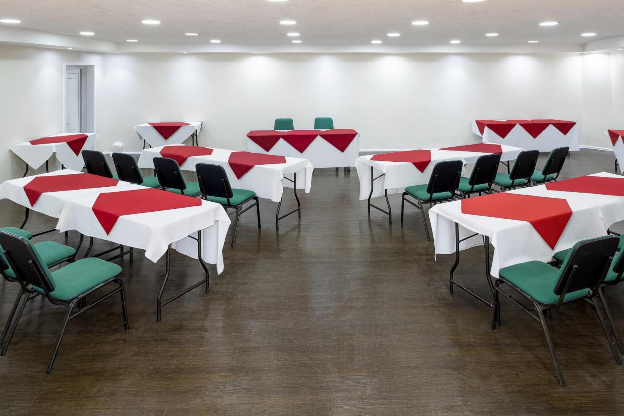 Hotel Euro Suite Sao Paulo By Nacional Inn - A 600 Metros Da Rua 25 De Marco מראה חיצוני תמונה